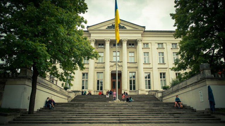 99 школа львів