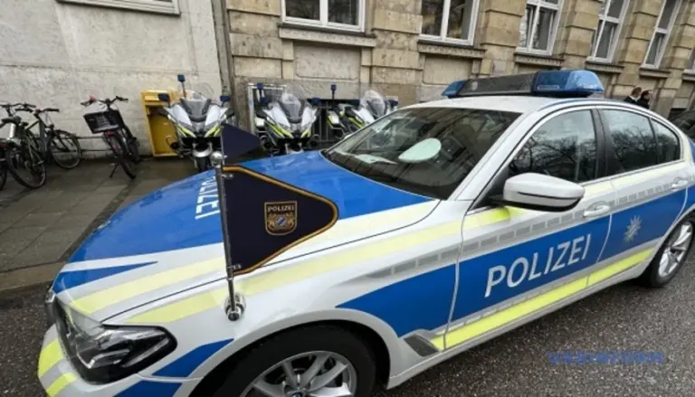 Поліція Баварії біля місця утримання під вартою затриманого 33-річного громадянина України