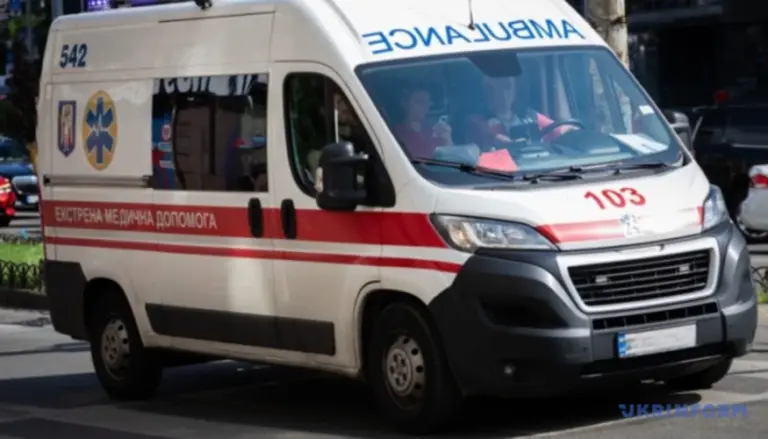 Наслідки ракетної атаки на Кременчук 7 жовтня: пошкоджені багатоповерхові житлові будинки та приватні оселі