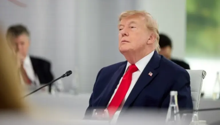 Поляки переважно негативно оцінили політику Трампа для Польщі